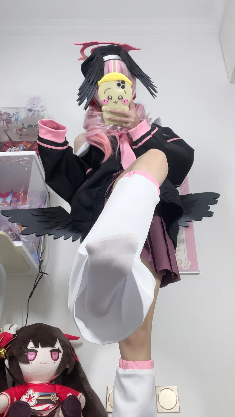 白栎Shirly - 蔚蓝档案·下江小春 [35P,7V-655MB] tg@simisebaisi 【丝足阁】016.webp